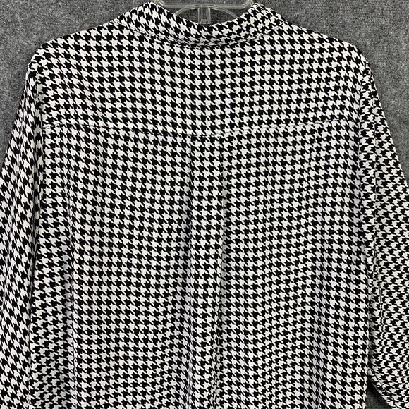 Torrid 1 Button Front Blouse Women 1X Silky Houndstooth B&w Pattern Long Sleeve - Picture 6 of 11